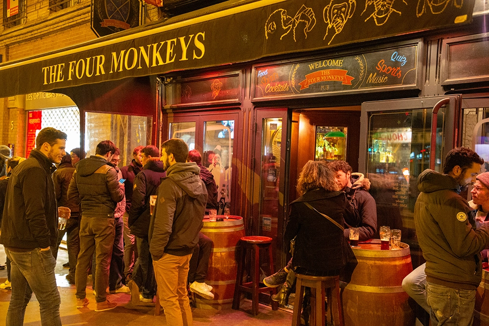 the four monkeys terrasse 2